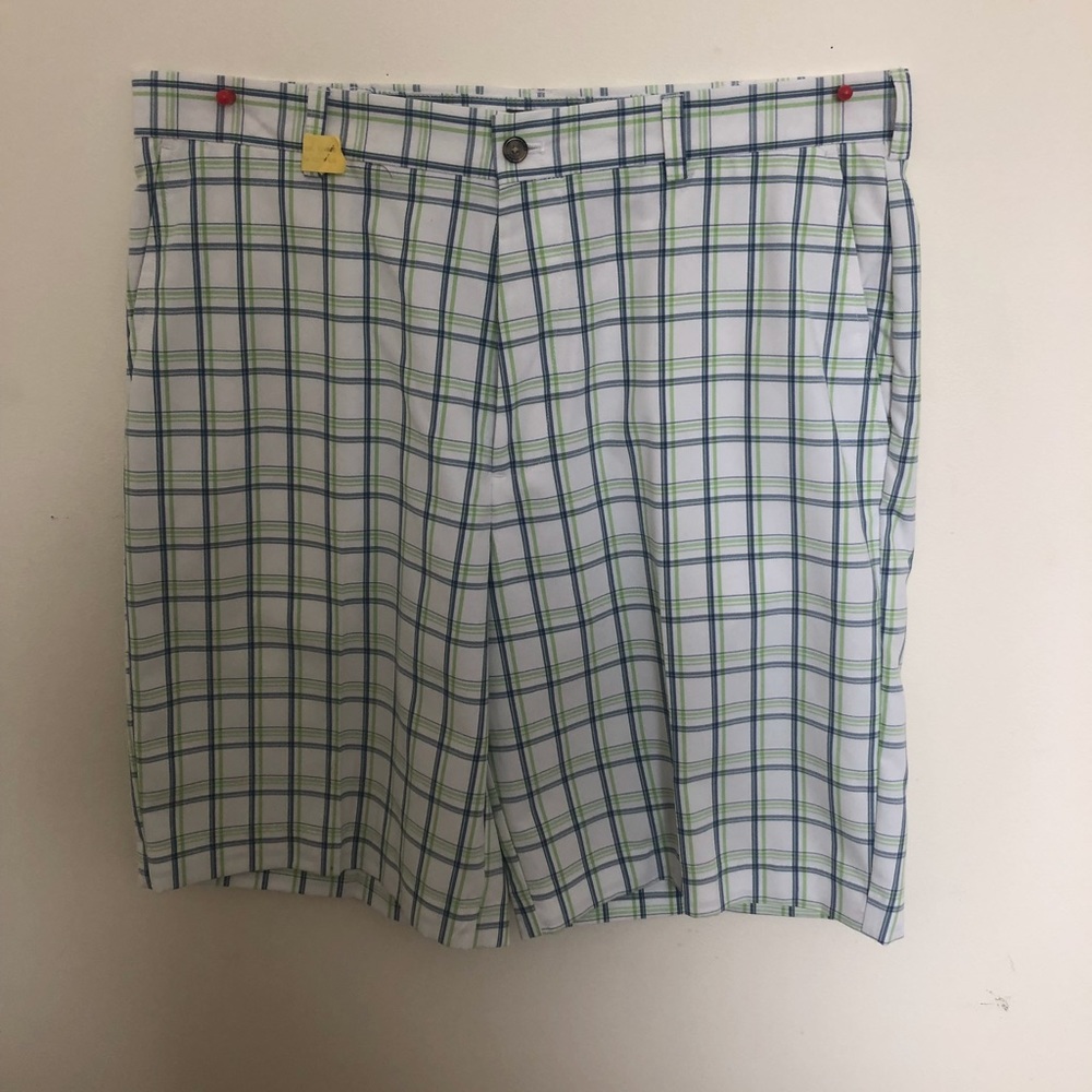 IZOD Golf Shorts